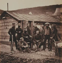 1855年のクリミア戦争に関連する52枚の写真のアルバムからの第4（女王の所有）軽竜騎士団の役員